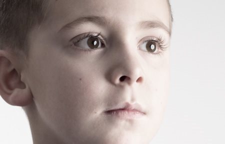 Một bé trai nhỏ