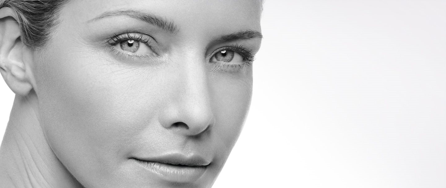 Gương mặt của người phụ nữ